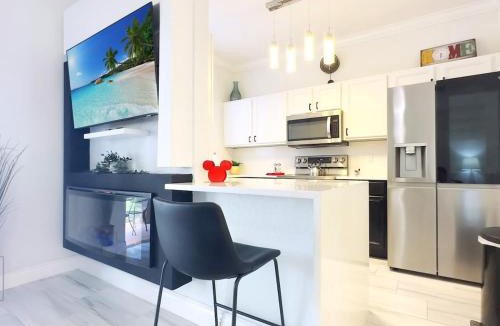Regal Palms House | Modern 4BR Home in Regal Palms Resort near Disney