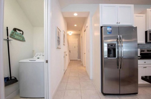 Davenport House | “Modern 4BR Villa with Private Pool Near Disney”
