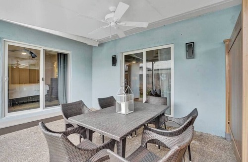 Lake Ridge House | Modern Beach House! 5BR/5BA + POOL!