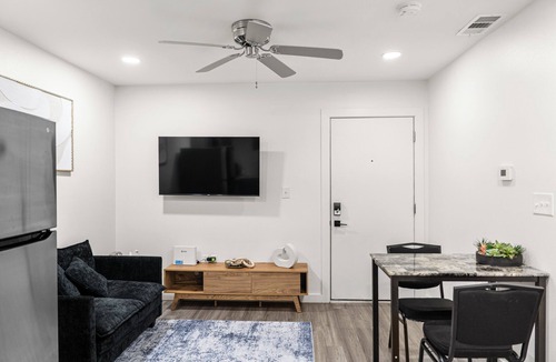 Shenandoah Apartment | Modern & Cozy 1 Bedroom Apartment in Baton Rouge