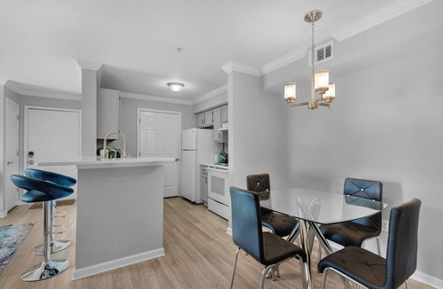 Indian Bayou Condo | Modern, Fully Updated Destin Condo Near the Beach. A Dog Friendly Peaceful Oasis