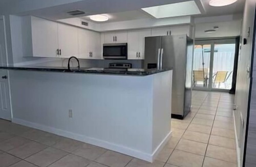 Fort Lauderdale House | Modern home close to Casino (#1)