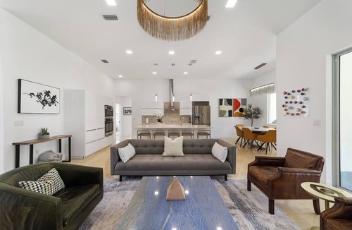 Ocala House | Modern Pearl NEW 4bdr -7 min WEC, FAST Swimming, Golf