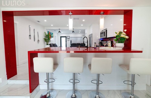 Coral Terrace House | Modern Retreat Near MIA & South Beach BBQ