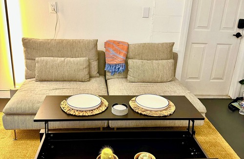 Downtown Zephyrhills Apartment | Modern Studio w/Private Bath, Fast Wi-Fi, Laundry