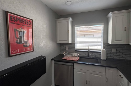 Port Tampa City House | Move-In Ready 3BR Near MacDill AFB. All Utilities Included + Fast WiFi
