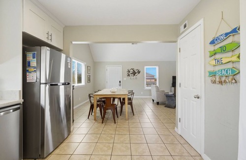 Toilla Segunda House | My Blue Heaven Beach House on Pensacola Beach w 3 bed 2 bath and 2 level balcony