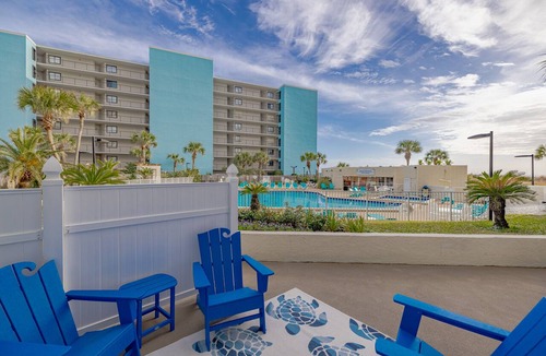 Panama City Beach Apartment | MY HAPPY PLACE TOO! BEACHFRONT! PATIO! FREE BEACH CHAIRS MARCH 1-OCTOBER 31