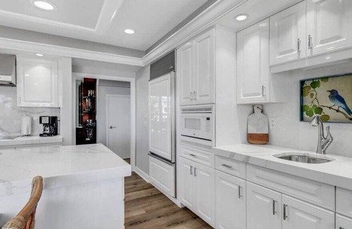 Connors House | Naples Luxury Waterfront Retreat
