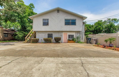 Ono Island House | NAS Pensacola Blue Angels 15 min to Beach Family Friendly