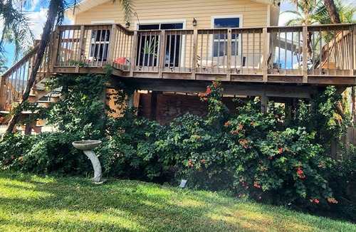 San Carlos Park House | Nature Retreat - near Hertz Arena, Airport, Coconut Point, and FSU University.