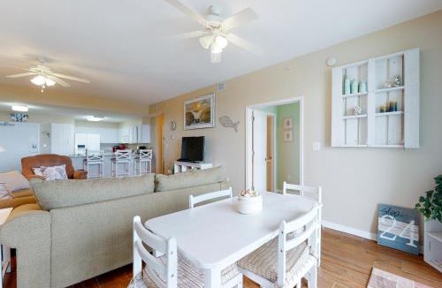 Fort Morgan Pines Apartment | Navy Cove Harbor 1306