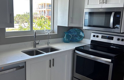 North Captiva House | New Listing! Dolphin Watch-3 Bedroom Beach Front on North Captiva