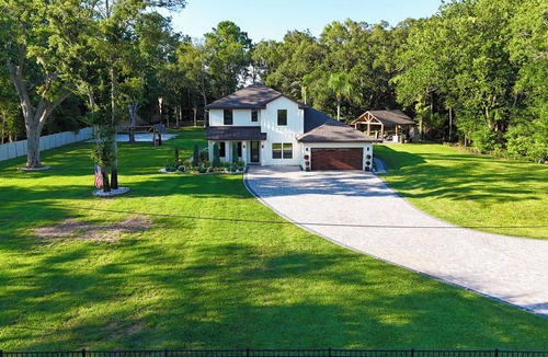 St. Augustine House | New luxury country house, near St Augustine & World golf Village.