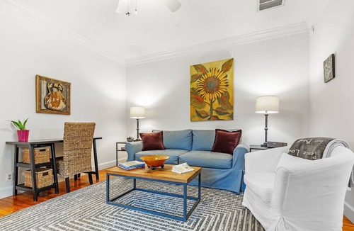 Fairhope Apartment | New Orleans at Jubilee Suites Bed & Breakfast. 1K/1B