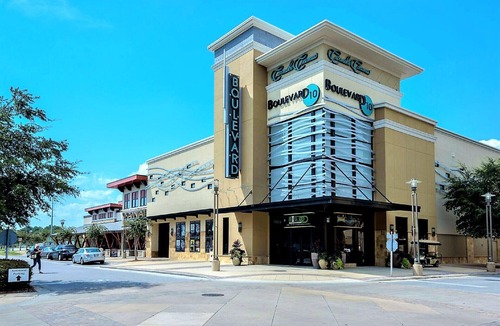 Baytowne Wharf Condo | NEW to VRBO! Beautiful 1bd/1ba with BAY VIEW! 2 minute walk to dining & shopping