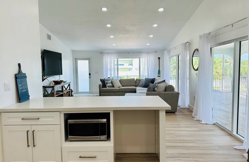 Twin Lakes House | New to VRBO! Relax & Recharge at Key Largo’s Premier Waterfront Property!