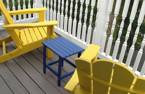 Lincolnville Apartment | New! Victorian Apartment. Park & Walk Everywhere in Town