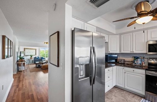 Tarpon Springs House | Newly Furnished 2-Bedroom Townhome with Stunning Gulf Views