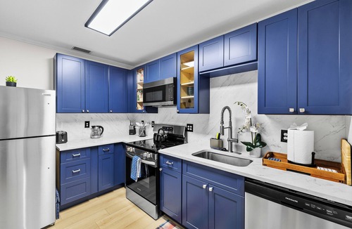 Ballast Point House | Newly Remodeled! Bay Shore Breeze