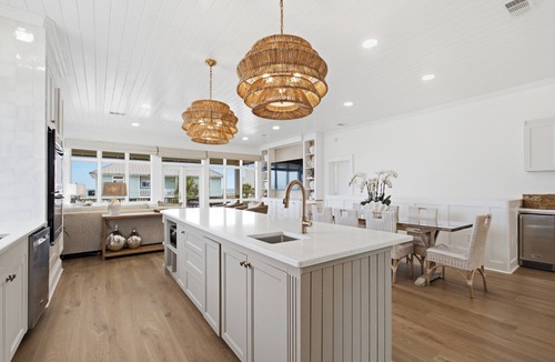 Villa Segunda House | Newly Remodeled Designer's Luxury BeachHome/Amazing views,POOL,10 steps to sand!