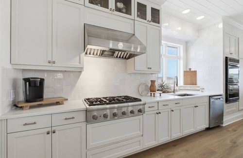 Villa Segunda House | Newly Remodeled Designer's Luxury BeachHome/Amazing views,POOL,10 steps to sand!