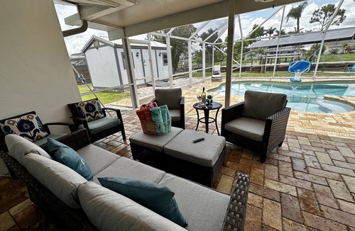 Yacht Club House | Newly remodeled waterfront pool house with quick 2 minutes access to gulf!