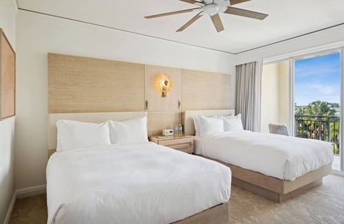 Key Biscayne Bed & Breakfast | Newly Renovated Ritz-Carlton Key Biscayne Suite
