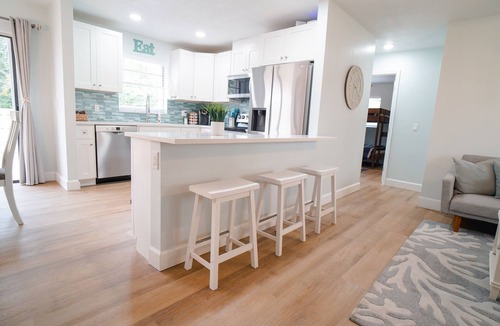 Jensen Beach House | Newly Renovated & Spacious 3BR Family-Friendly Home by Downtown & Beach