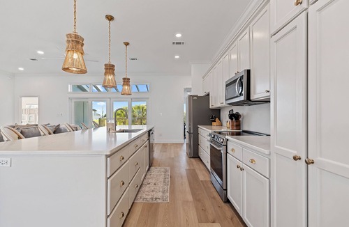 Villa Segunda House | Newly Renovated! Heated Pool, Beach Gear, Pet Friendly, Gulf Views, Beach Access