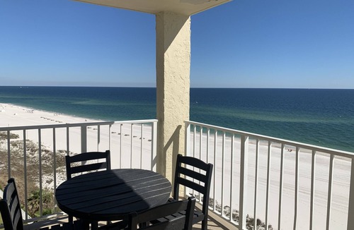 Orange Beach Condo | Newly updated 1 bed right on the beach!