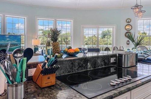 North Captiva House | North Captiva-Pool w/Waterfall & Swing Bar, Bikes