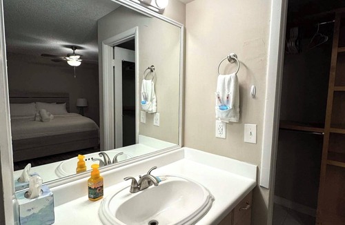 Isle of Palms House | North Star Hideaway - Discover a hidden gem close to Jacksonville Beach, FL.