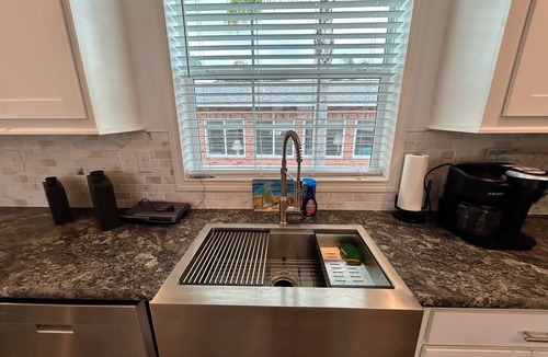 Indian Harbor Estates House | Oak Hill Waterfront Retreat – Unplug, Unwind, and Enjoy the Sunset