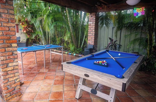 Sunset House | Oasis Town House. Top location property with Pool - BBQ - Games & More