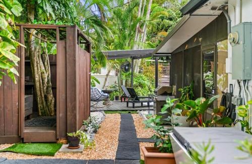 Wilton Manors House | Oasis with Pool & Cold Plunge-Near Beach & Nightlife