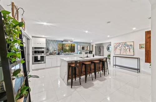 Wilton Manors House | Oasis with Pool & Cold Plunge-Near Beach & Nightlife