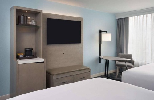 Cocoa Beach Hotel | Ocean Bliss | 4 Family-Friendly Rooms | Outdoor Pool, Tiki Bar, Beach Access