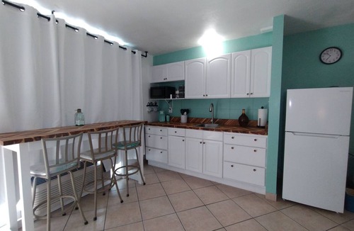 Bostwick Park Condo | Ocean Front Studio