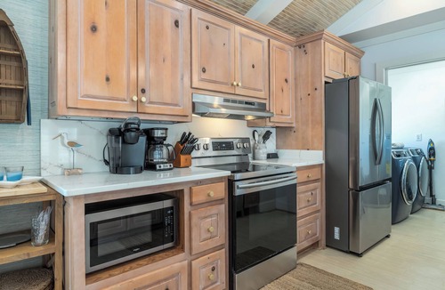 Dauphin Island House | Ocean views & private 104° heated pool: Paradise awaits! Feelin’ Salty