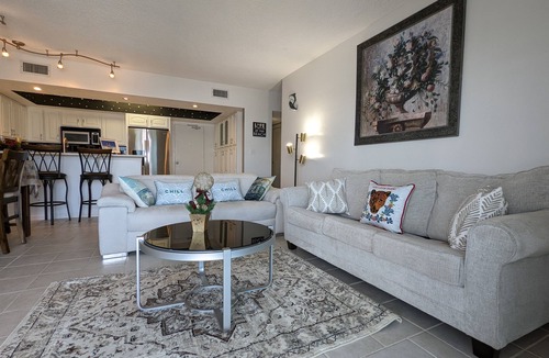 South Patrick Shores Condo | Oceanfront 2BR with Breathtaking Views next to Patrick SFB, Satellite Beach