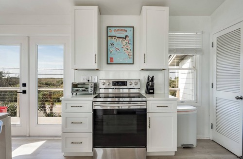 South Ponte Vedra Beach House | OCEANFRONT HOUSE, FRESHLY RESTORED BEACH, PET FRIENDLY, MINUTES TO ST AUGUSTINE!