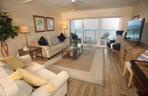 New Smyrna Beach Condo | Oceanfront Luxury Condo in New Smyrna Beach,10th floor w/balcony, No Drive Beach