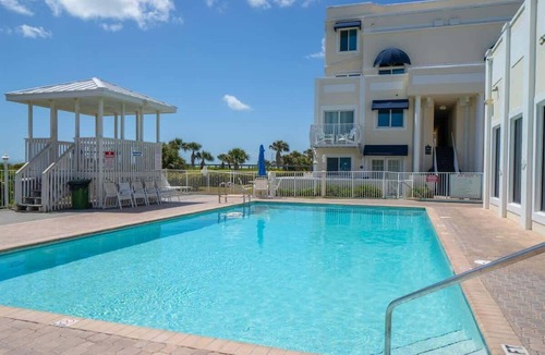 Cape Caneveral Beach Gardens Condo | Oceanfront Resort Style | Heated Pool | 1 Bed+Flex
