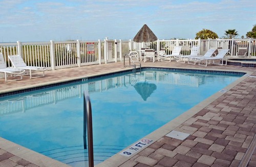 Independence Square House | Oceanside 305