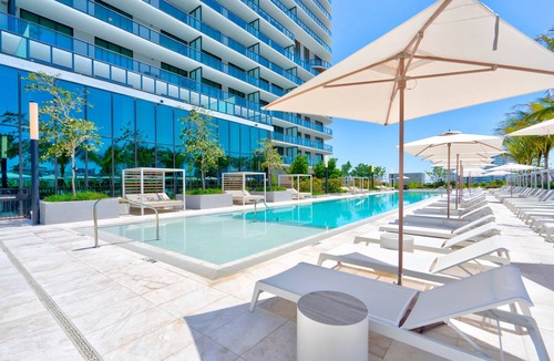 North Beach Condo | Oceanview 2BR/2BA in Miami Beach + Beach Club 1408RP