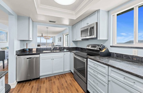 Crescent Beach Condo | Oceanview I 3rd FL I Quiet Beach Escape I Beach