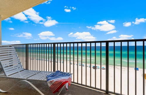 West Panama City Beach Condo | Oct. Special! All Glass! Huge 1400 sq' 2b2b, 1:30p cst check in. Beach Service!