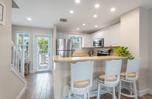 Bahama Village House | OFF COURSE ~ Adorable 2 BR, 2.5 Ba Townhome in Truman Annex w/Shared Pool!