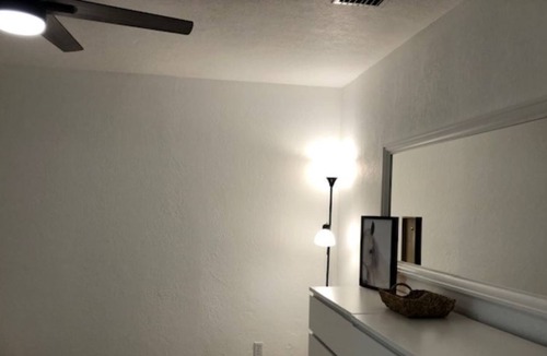 Fellowship Apartment | One Bedroom on picturesque horse farm. Newly renovated.